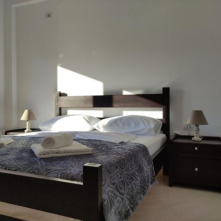 Ionia Apartments ساراندا المظهر الخارجي الصورة