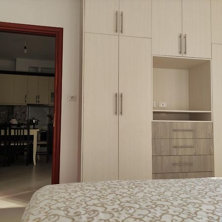 Ionia Apartments ساراندا المظهر الخارجي الصورة