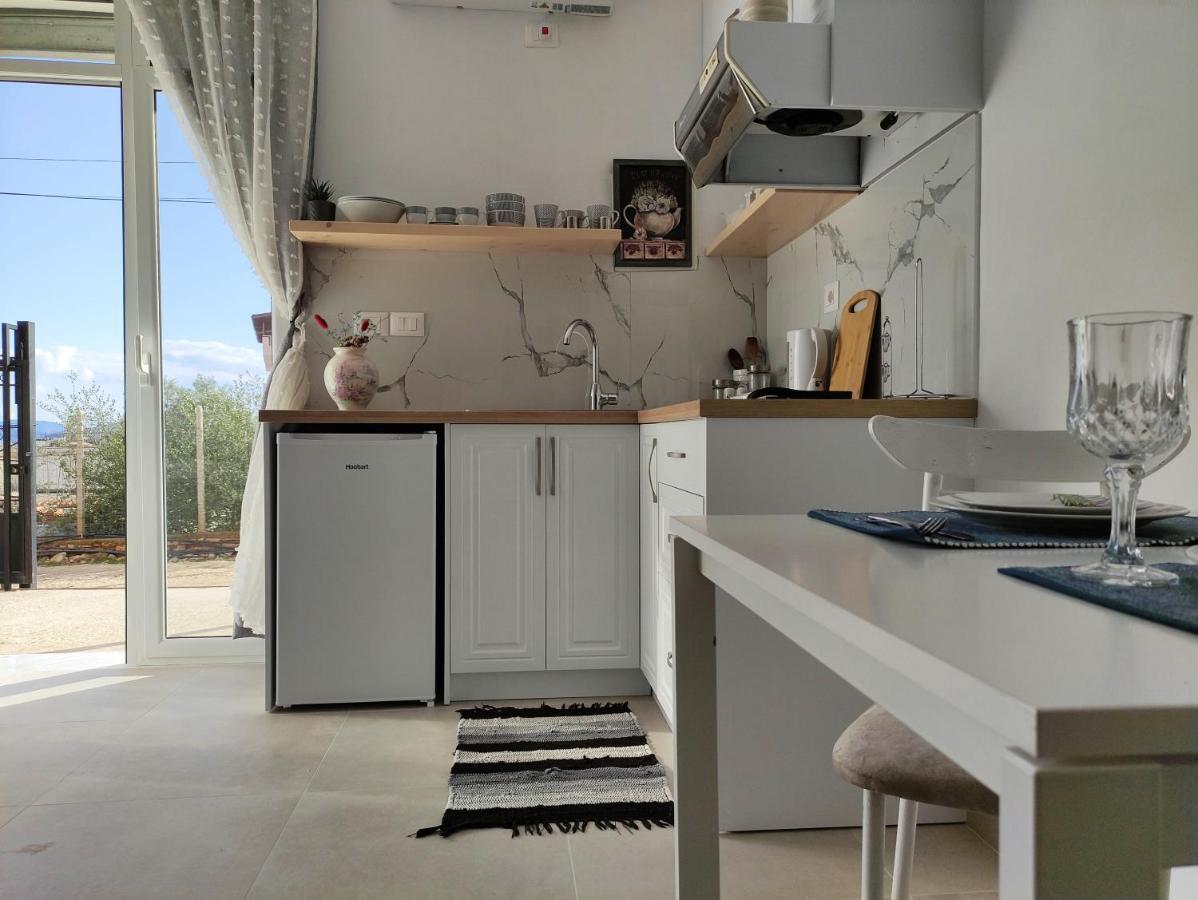 Ionia Apartments ساراندا المظهر الخارجي الصورة
