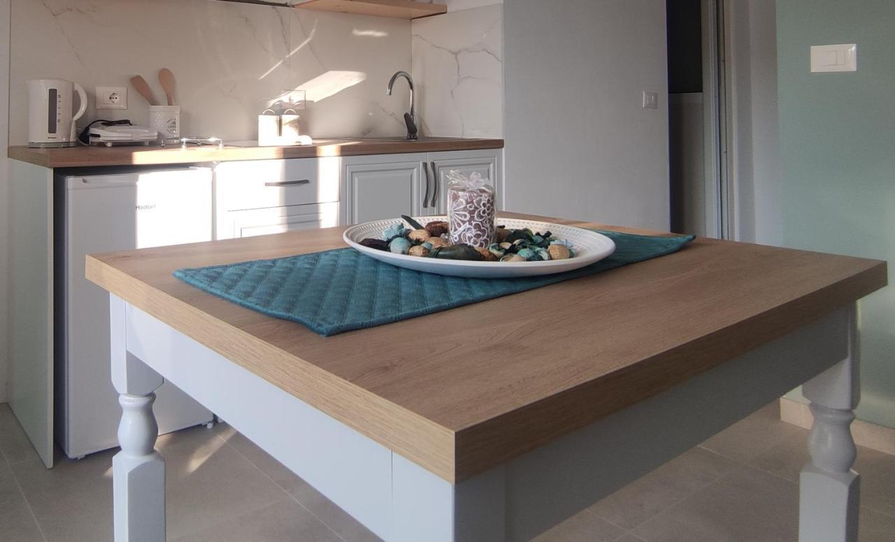 Ionia Apartments ساراندا المظهر الخارجي الصورة
