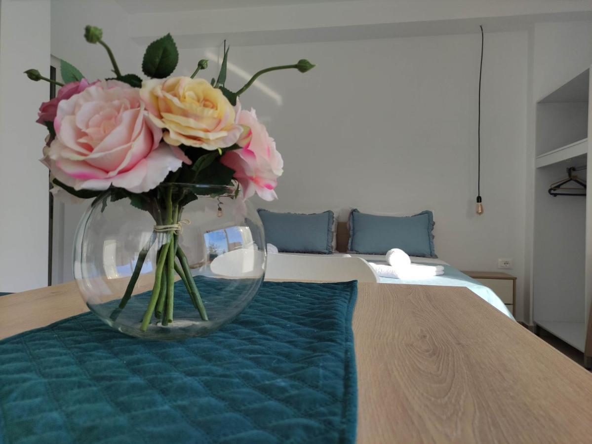 Ionia Apartments ساراندا المظهر الخارجي الصورة