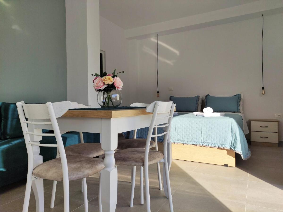 Ionia Apartments ساراندا المظهر الخارجي الصورة